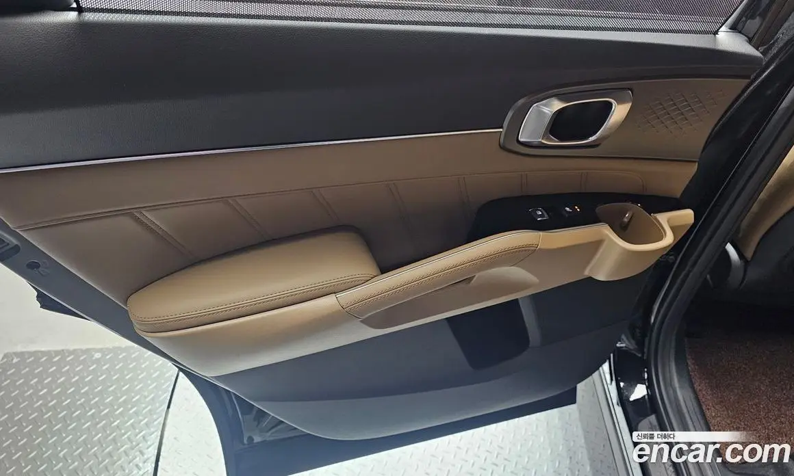 Kia Sorento 2024 2.5 автомат (гидро), фото 15 Kia Sorento 2024 2.5 автомат (гидро), фото 15