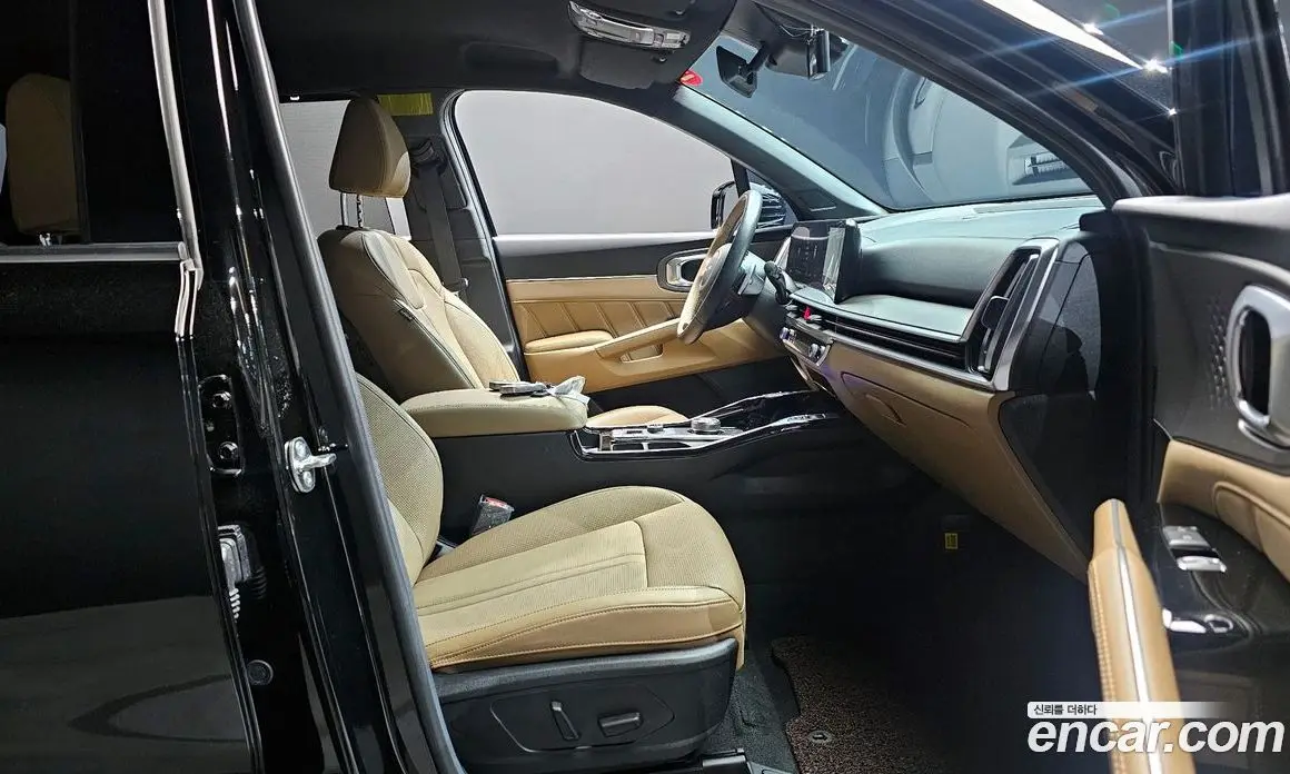 Kia Sorento 2024 2.5 автомат (гидро), фото 16 Kia Sorento 2024 2.5 автомат (гидро), фото 16