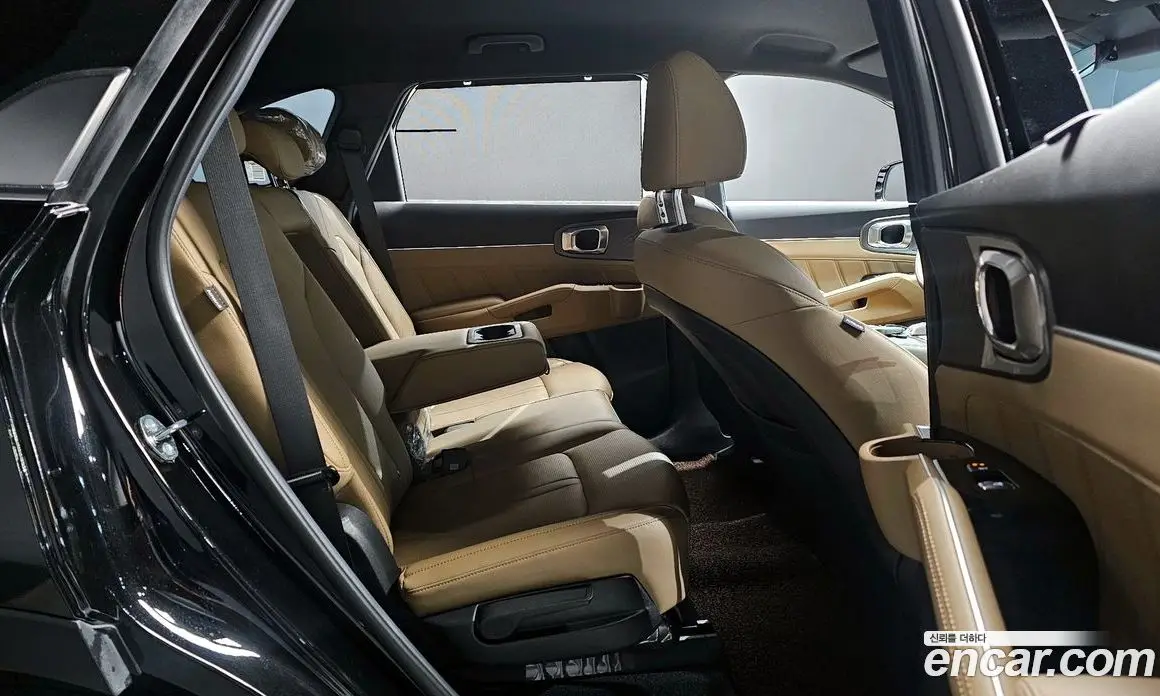 Kia Sorento 2024 2.5 автомат (гидро), фото 17 Kia Sorento 2024 2.5 автомат (гидро), фото 17