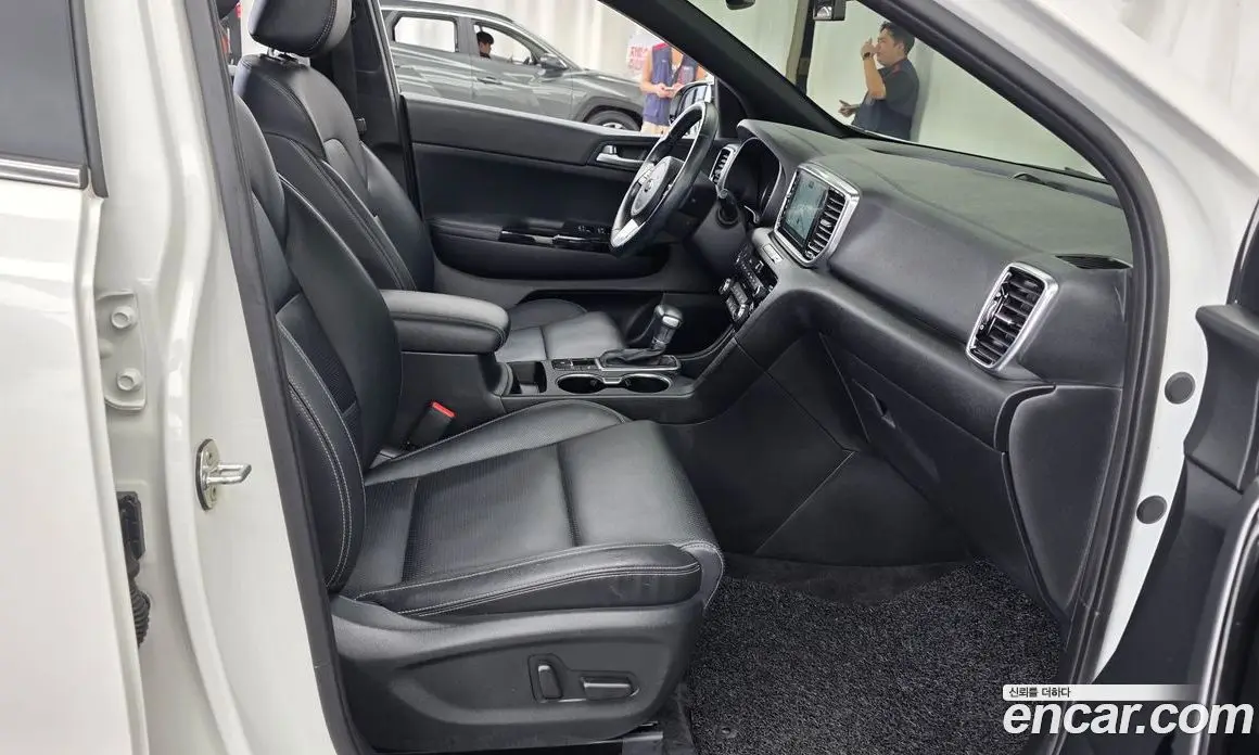 Kia Sportage 2020 2.0 автомат (гидро), фото 16 Kia Sportage 2020 2.0 автомат (гидро), фото 16