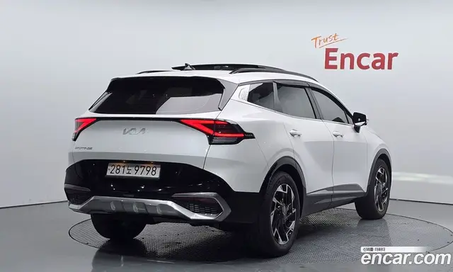 Kia Sportage, 2022, 17 230 км