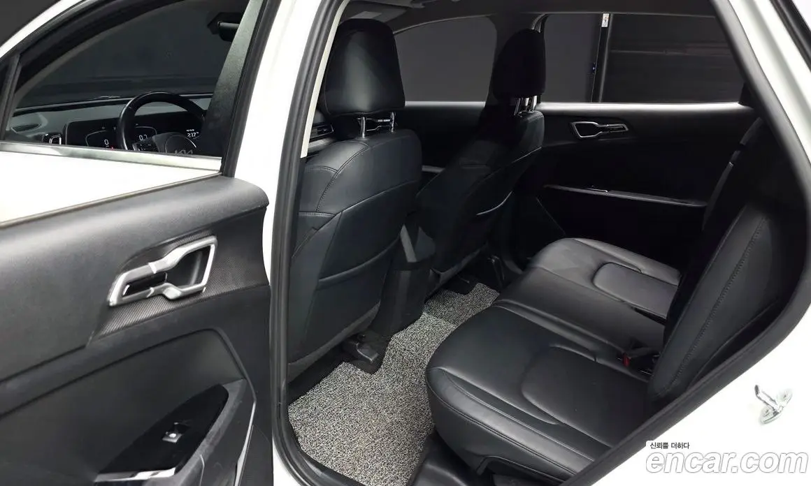 Kia Sportage 2022 1.6 автомат (гидро), фото 18