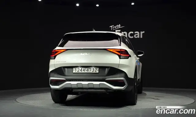 Kia Sportage 2022 1.6 автомат (гидро), миниатюра 4