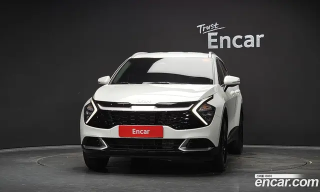Kia Sportage 2022 2.0 автомат (гидро), миниатюра 3