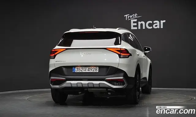 Kia Sportage 2022 2.0 автомат (гидро), миниатюра 4