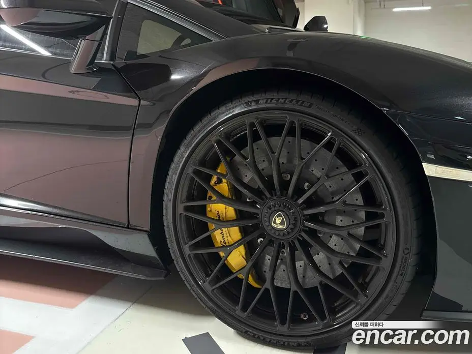 Lamborghini Aventador 2018 6.5 автомат (гидро), фото 17