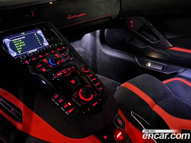 Lamborghini Aventador 2018 6.5 автомат (гидро), миниатюра 8