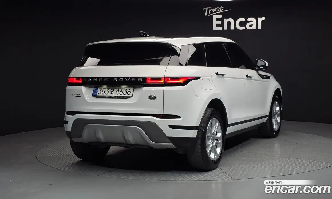 Land Rover Range Rover Evoque 2020 2.0 автомат (гидро), фото 2 Land Rover Range Rover Evoque 2020 2.0 автомат (гидро), фото 2