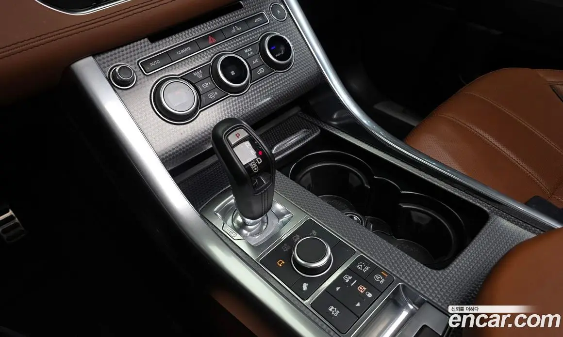 Land Rover Range Rover Sport 2015 3.0 автомат (гидро), фото 8 Land Rover Range Rover Sport 2015 3.0 автомат (гидро), фото 8
