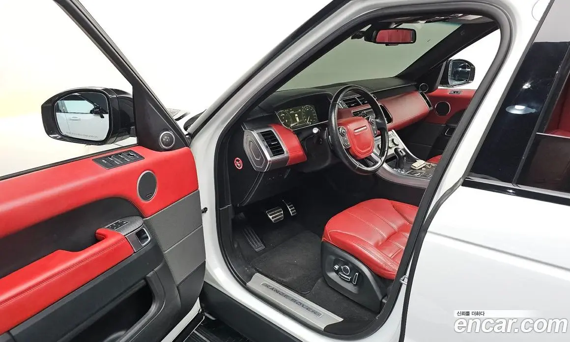 Land Rover Range Rover Sport 2016 3.0 автомат (гидро), фото 13 Land Rover Range Rover Sport 2016 3.0 автомат (гидро), фото 13
