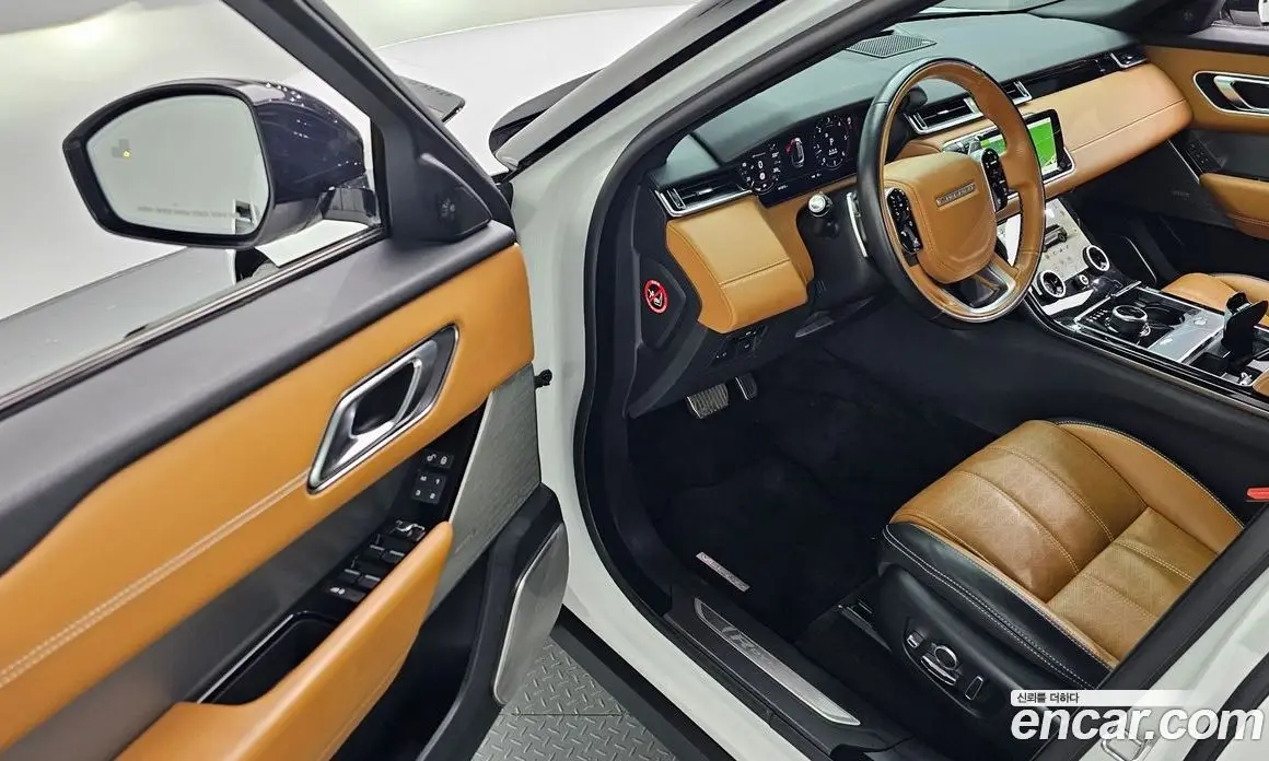 Land Rover Range Rover Velar 2019 3.0 автомат (гидро), фото 13