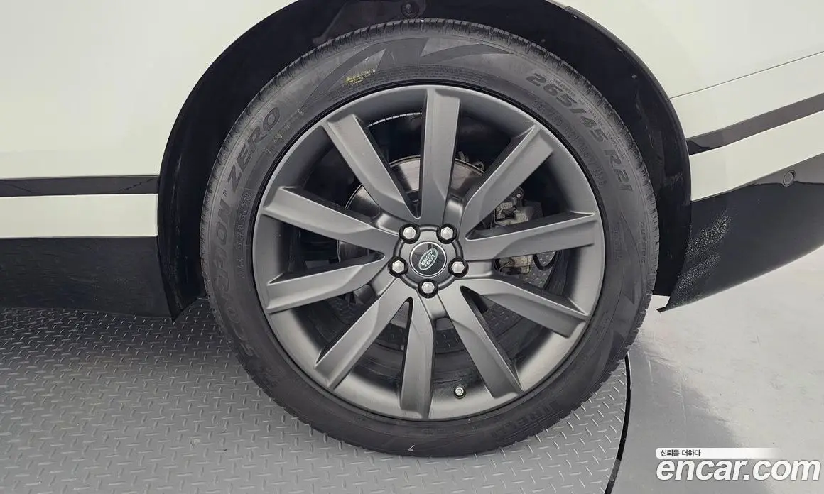 Land Rover Range Rover Velar 2019 3.0 автомат (гидро), фото 7