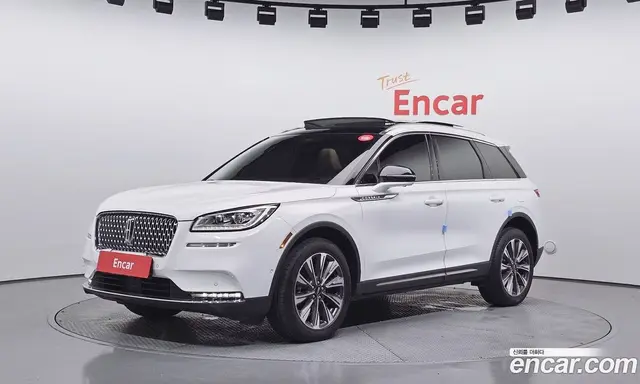 Lincoln Corsair, 2021, 108 176 км