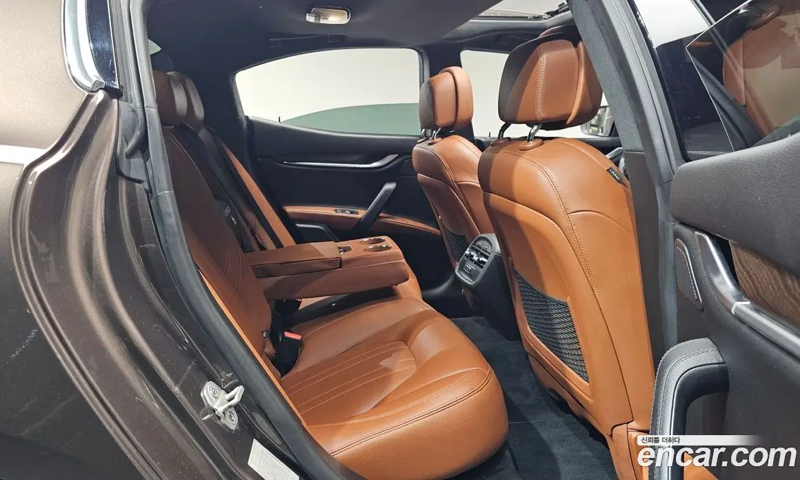 Maserati Ghibli 2017 3.0 автомат (гидро), фото 11