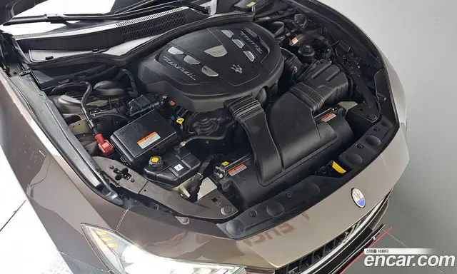 Maserati Ghibli 2017 3.0 автомат (гидро), миниатюра 6