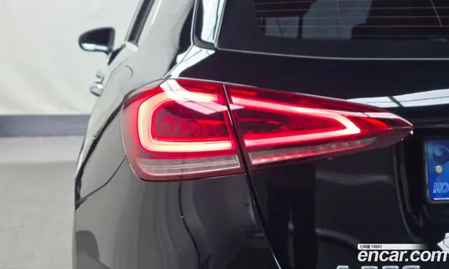 Mercedes-Benz A-Class 2021 2.0 автомат (гидро), миниатюра 8