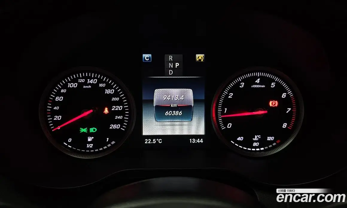 Mercedes-Benz C-Class 2018 2.0 автомат (гидро), фото 11