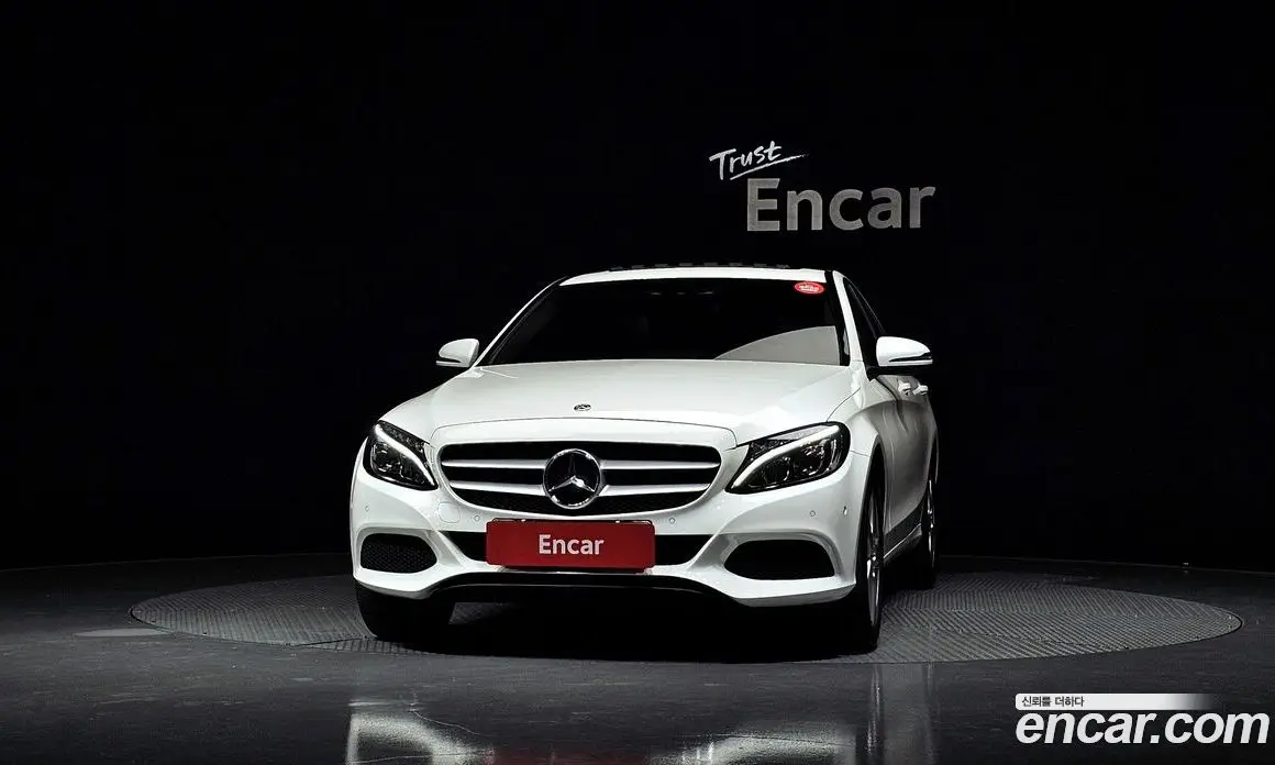 Mercedes-Benz C-Class 2018 2.0 автомат (гидро), фото 3