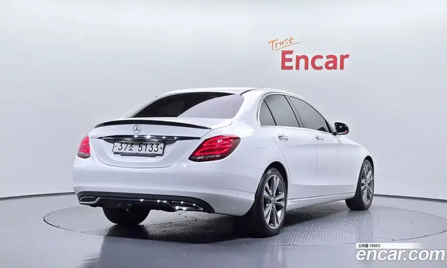 Mercedes-Benz C-Class 2018 2.0 автомат (гидро), миниатюра 2 Mercedes-Benz C-Class 2018 2.0 автомат (гидро), миниатюра 2