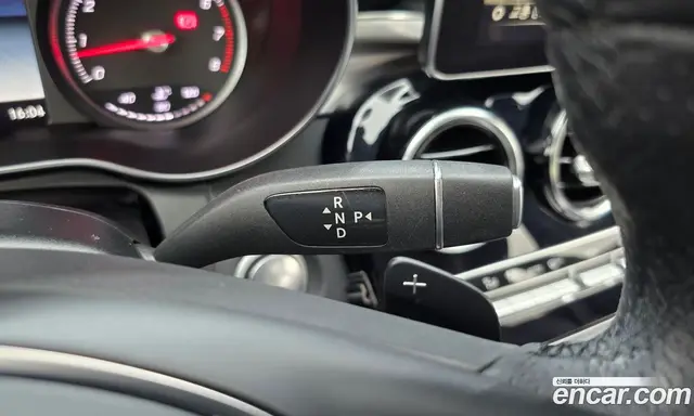 Mercedes-Benz C-Class 2018 2.0 автомат (гидро), миниатюра 12