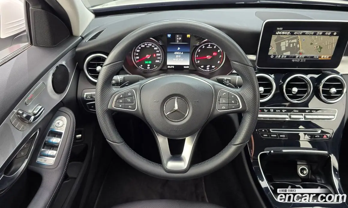 Mercedes-Benz C-Class 2018 2.0 автомат (гидро), фото 19 Mercedes-Benz C-Class 2018 2.0 автомат (гидро), фото 19