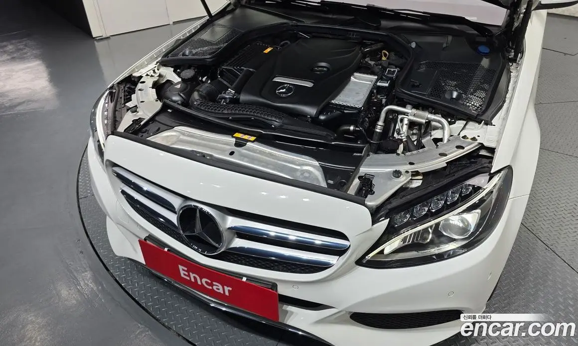 Mercedes-Benz C-Class 2018 2.0 автомат (гидро), фото 6 Mercedes-Benz C-Class 2018 2.0 автомат (гидро), фото 6