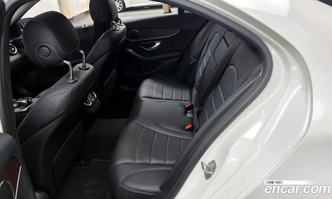Mercedes-Benz C-Class 2020 2.0 автомат (гидро), фото 16 Mercedes-Benz C-Class 2020 2.0 автомат (гидро), фото 16