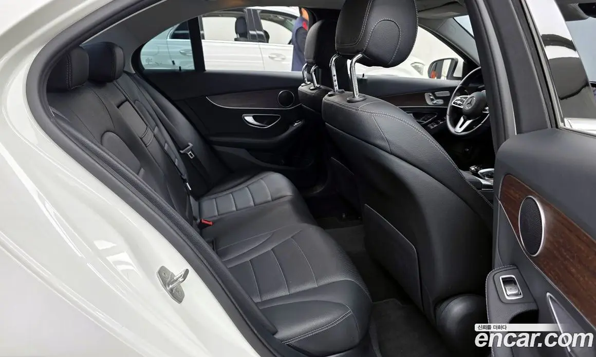 Mercedes-Benz C-Class 2020 2.0 автомат (гидро), фото 18 Mercedes-Benz C-Class 2020 2.0 автомат (гидро), фото 18