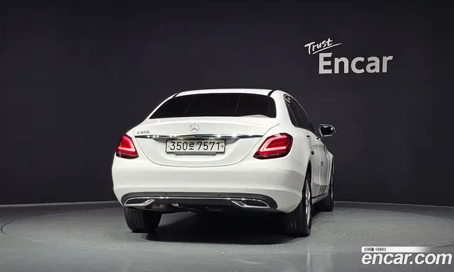 Mercedes-Benz C-Class 2020 2.0 автомат (гидро), миниатюра 4 Mercedes-Benz C-Class 2020 2.0 автомат (гидро), миниатюра 4