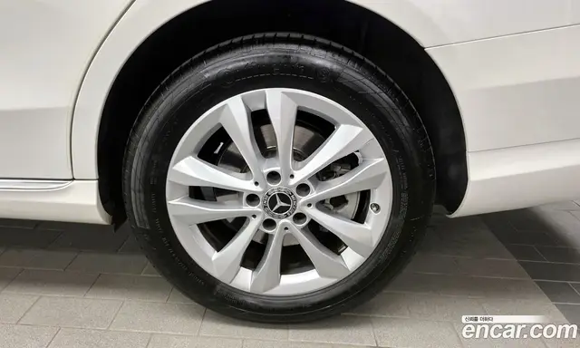 Mercedes-Benz C-Class 2020 2.0 автомат (гидро), миниатюра 7 Mercedes-Benz C-Class 2020 2.0 автомат (гидро), миниатюра 7