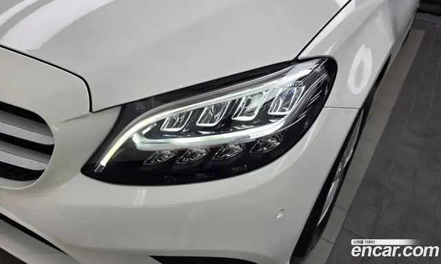 Mercedes-Benz C-Class 2020 2.0 автомат (гидро), миниатюра 8 Mercedes-Benz C-Class 2020 2.0 автомат (гидро), миниатюра 8