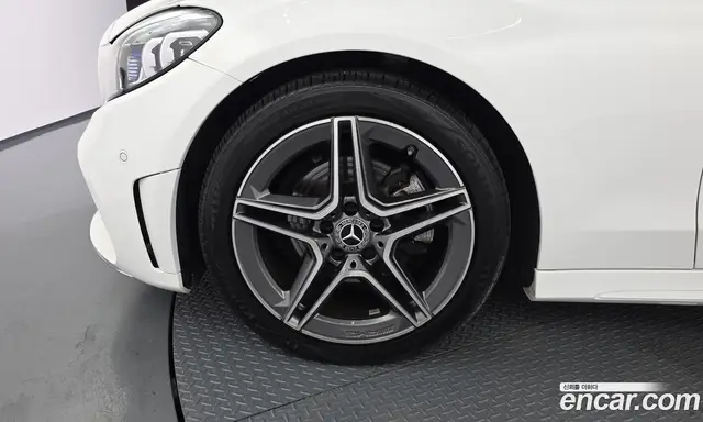 Mercedes-Benz C-Class 2021 2.0 автомат (гидро), миниатюра 5
