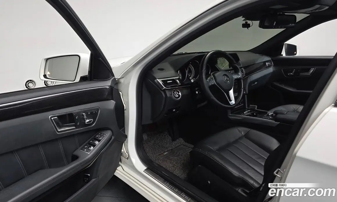 Mercedes-Benz E-Class 2015 2.1 автомат (гидро), фото 12 Mercedes-Benz E-Class 2015 2.1 автомат (гидро), фото 12