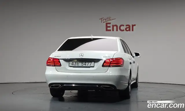 Mercedes-Benz E-Class 2015 2.1 автомат (гидро), миниатюра 3 Mercedes-Benz E-Class 2015 2.1 автомат (гидро), миниатюра 3