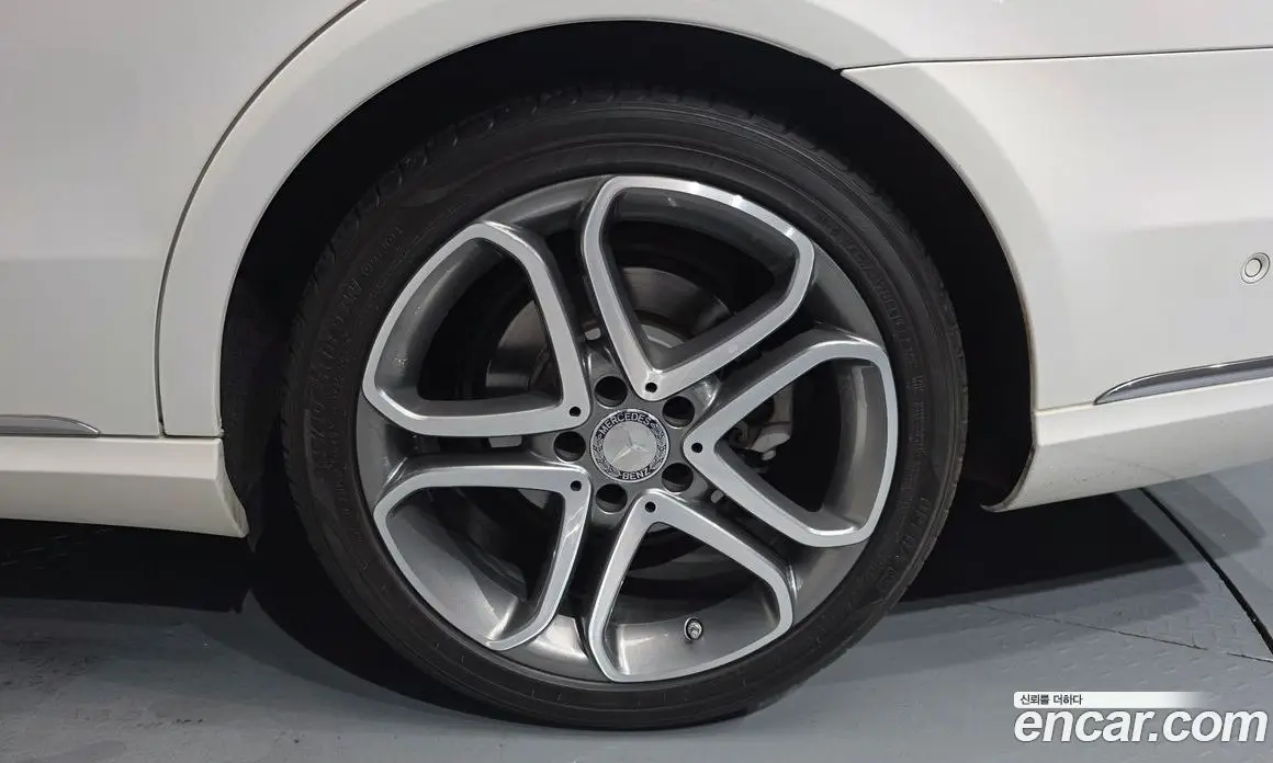 Mercedes-Benz E-Class 2015 2.1 автомат (гидро), фото 6 Mercedes-Benz E-Class 2015 2.1 автомат (гидро), фото 6