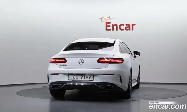 Mercedes-Benz E-Class 2019 1.9 автомат (гидро), миниатюра 4 Mercedes-Benz E-Class 2019 1.9 автомат (гидро), миниатюра 4