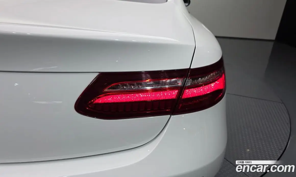 Mercedes-Benz E-Class 2019 1.9 автомат (гидро), фото 9 Mercedes-Benz E-Class 2019 1.9 автомат (гидро), фото 9