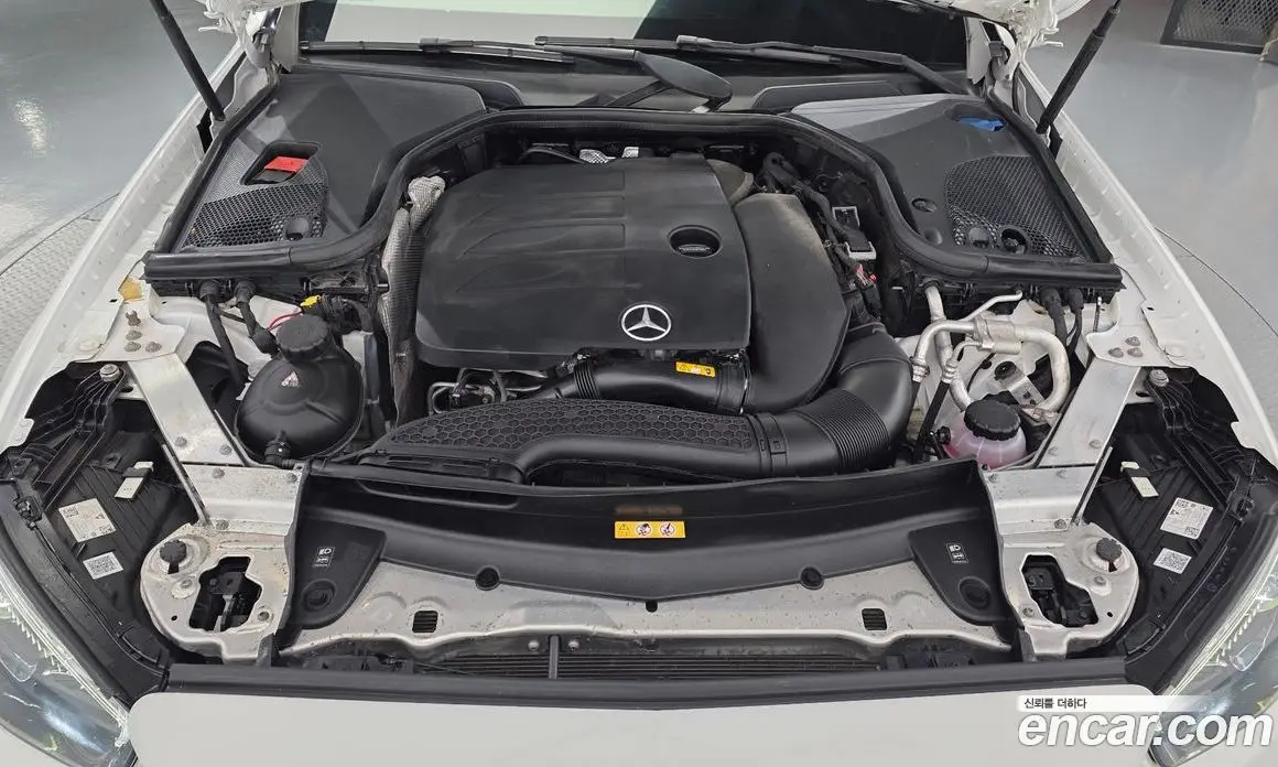 Mercedes-Benz E-Class 2021 2.0 автомат (гидро), фото 6