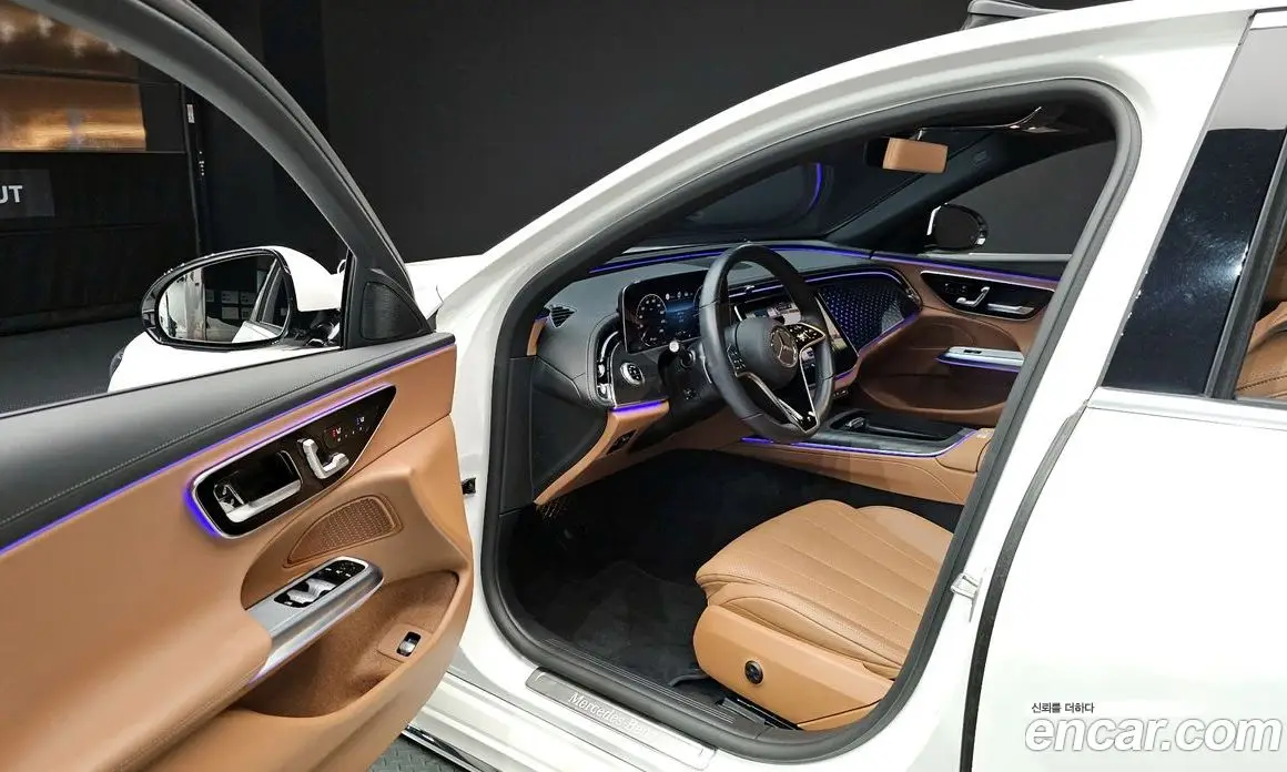 Mercedes-Benz E-Class 2024 2.0 автомат (гидро), фото 13