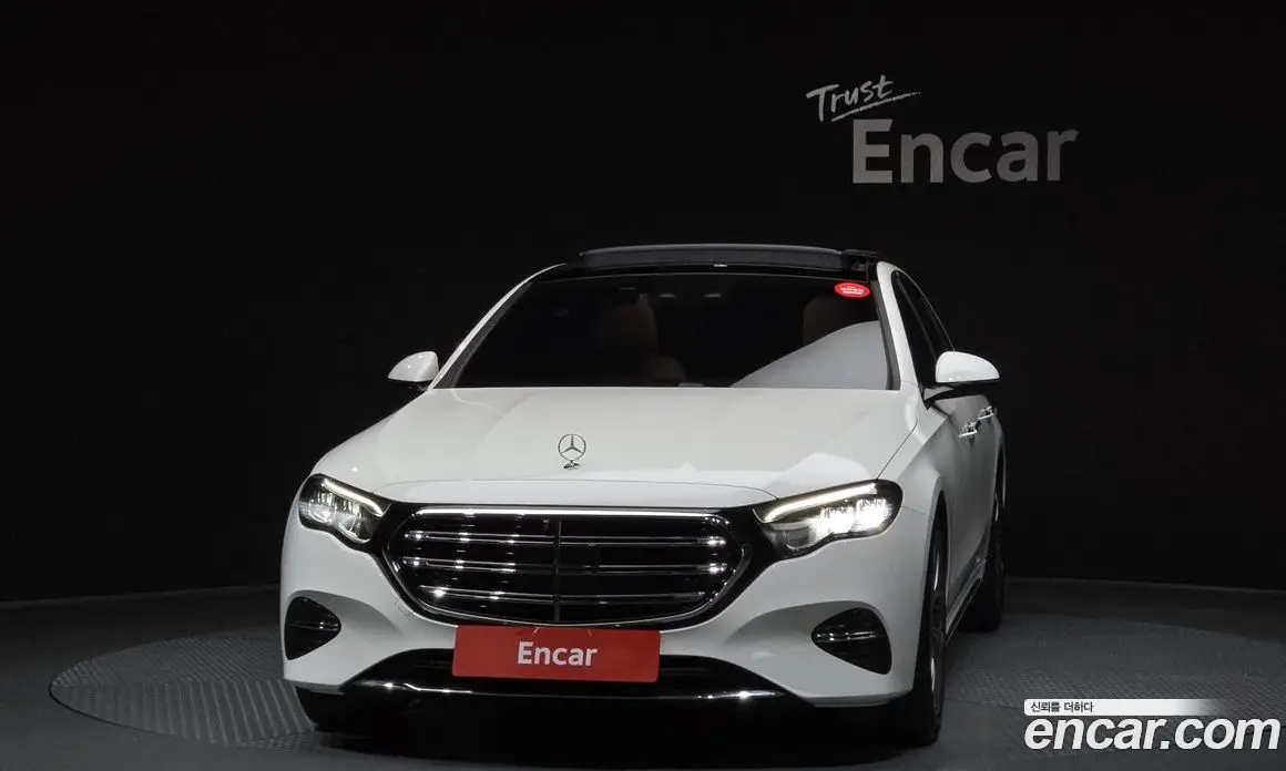 Mercedes-Benz E-Class 2024 2.0 автомат (гидро), фото 3