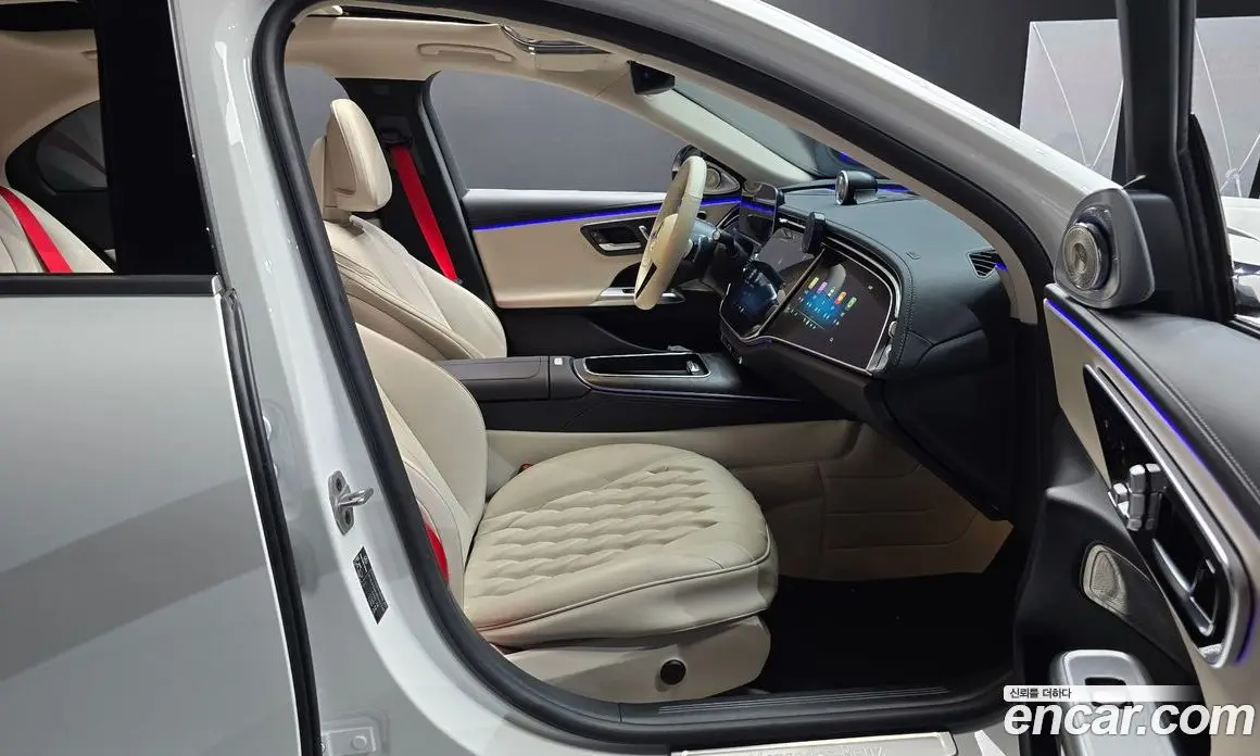 Mercedes-Benz E-Class 2024 2.0 автомат (гидро), фото 16
