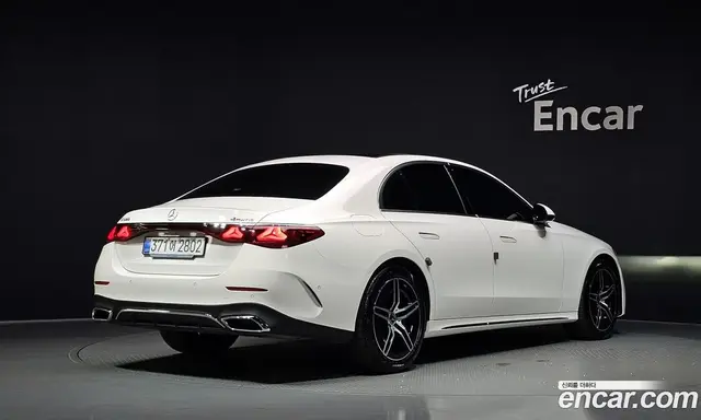 Mercedes-Benz E-Class 2026 2.0 автомат (гидро), миниатюра 2