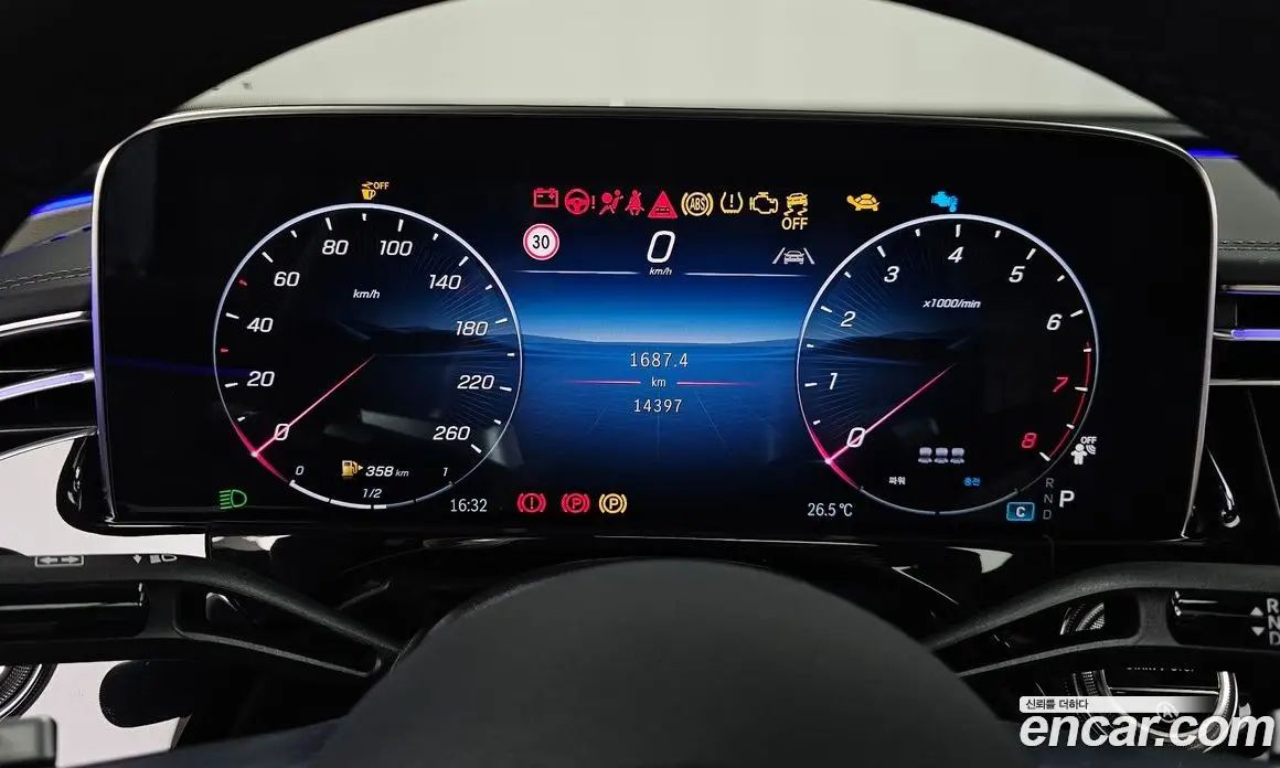 Mercedes-Benz E-Class 2026 2.0 автомат (гидро), фото 11