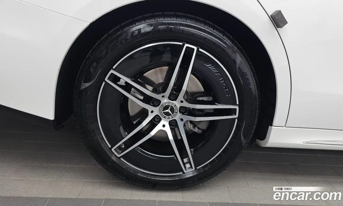 Mercedes-Benz E-Class 2026 2.0 автомат (гидро), фото 5
