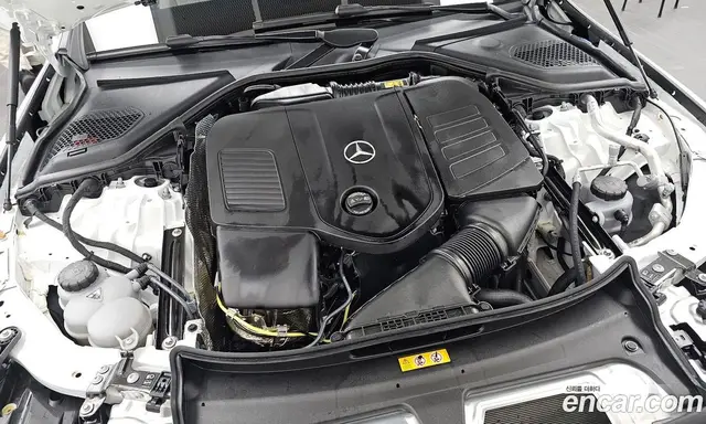 Mercedes-Benz E-Class 2026 2.0 автомат (гидро), миниатюра 6
