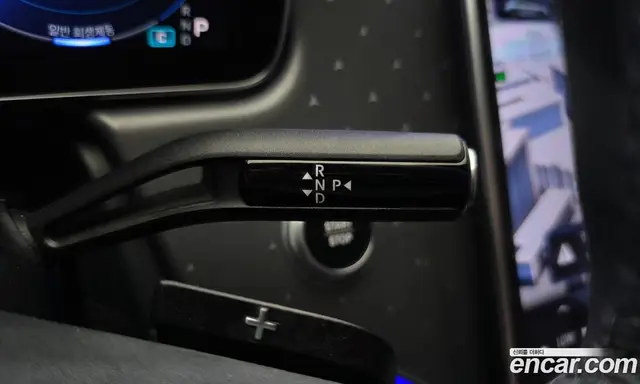 Mercedes-Benz EQE 2023 0.3 автомат (гидро), миниатюра 12