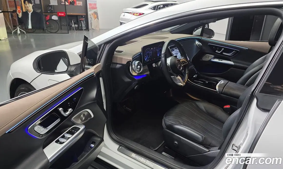 Mercedes-Benz EQE 2023 0.3 автомат (гидро), фото 13