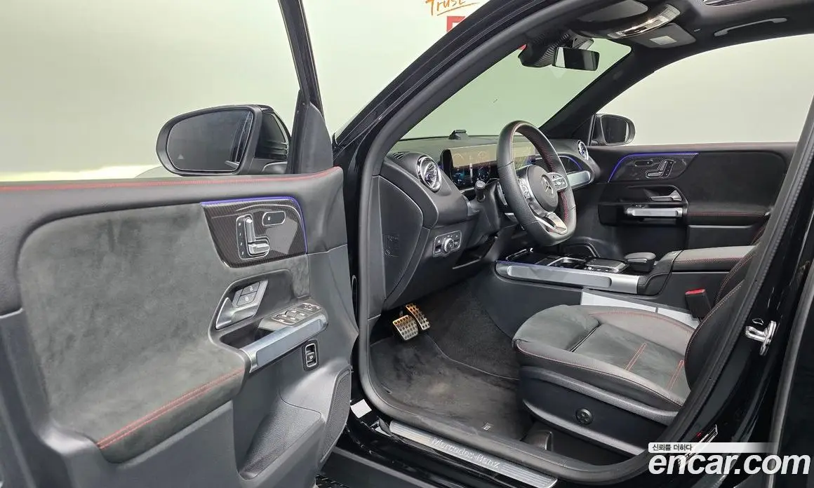 Mercedes-Benz GLB-Class 2023 2.0 автомат (гидро), фото 13 Mercedes-Benz GLB-Class 2023 2.0 автомат (гидро), фото 13