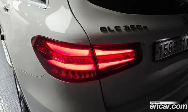 Mercedes-Benz GLC-Class 2018 2.0 автомат (гидро), миниатюра 9