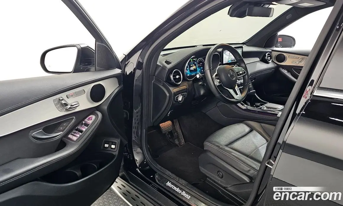 Mercedes-Benz GLC-Class 2021 2.0 автомат (гидро), фото 13 Mercedes-Benz GLC-Class 2021 2.0 автомат (гидро), фото 13